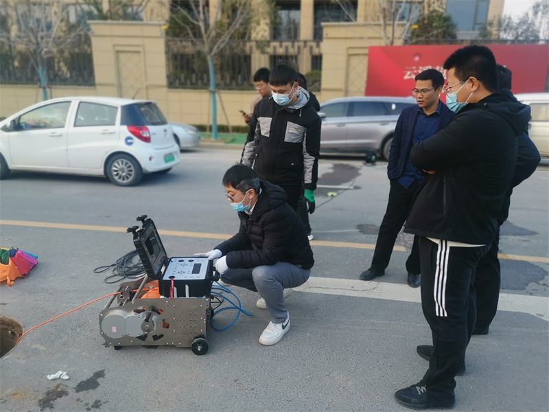 河南管道機(jī)器人